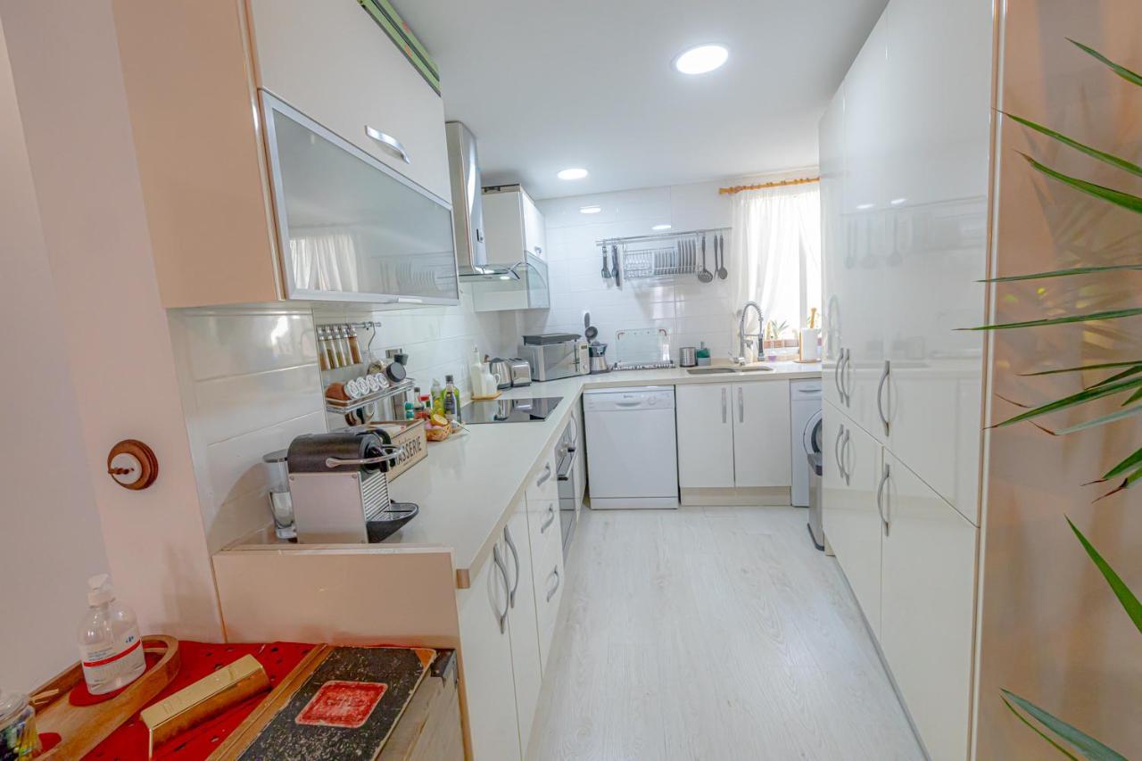 Montano17B Apartment Малага Екстериор снимка