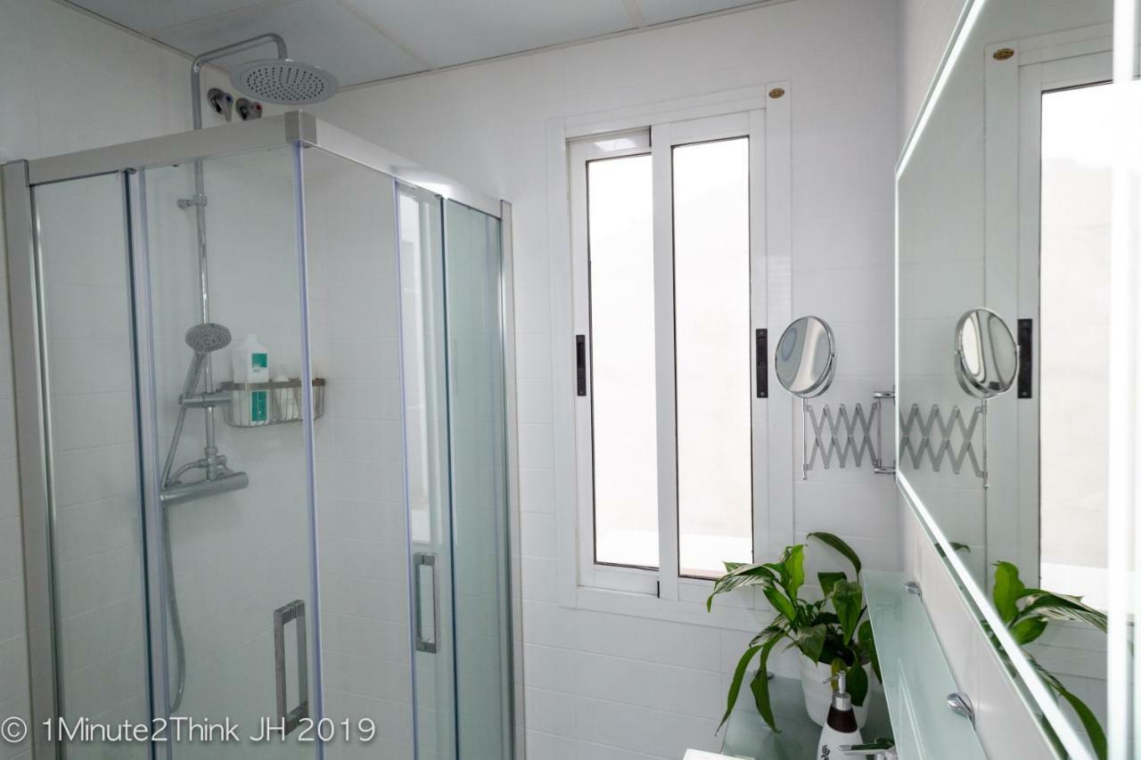 Montano17B Apartment Малага Екстериор снимка